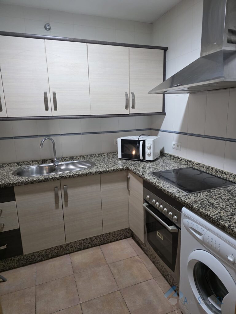 Piso en Alquiler: Calle Nardo, Badajoz